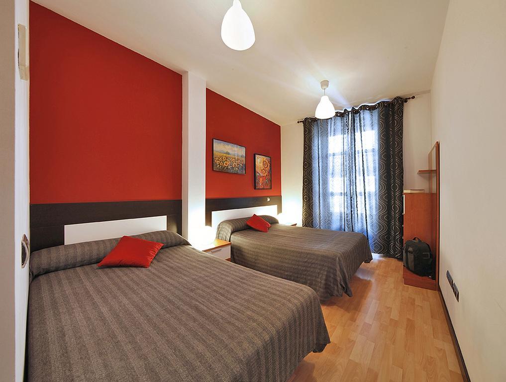 Apartamentos El Tiempo Madrid Exterior photo