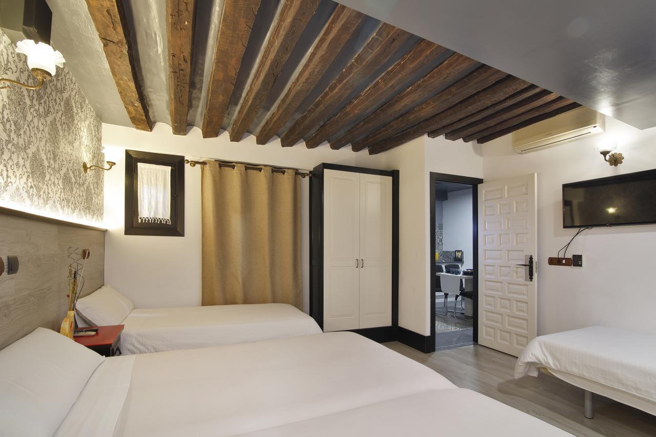 Apartamentos El Tiempo Madrid Exterior photo